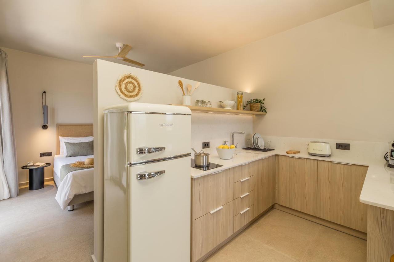 לאסי Topos Suites מראה חיצוני תמונה