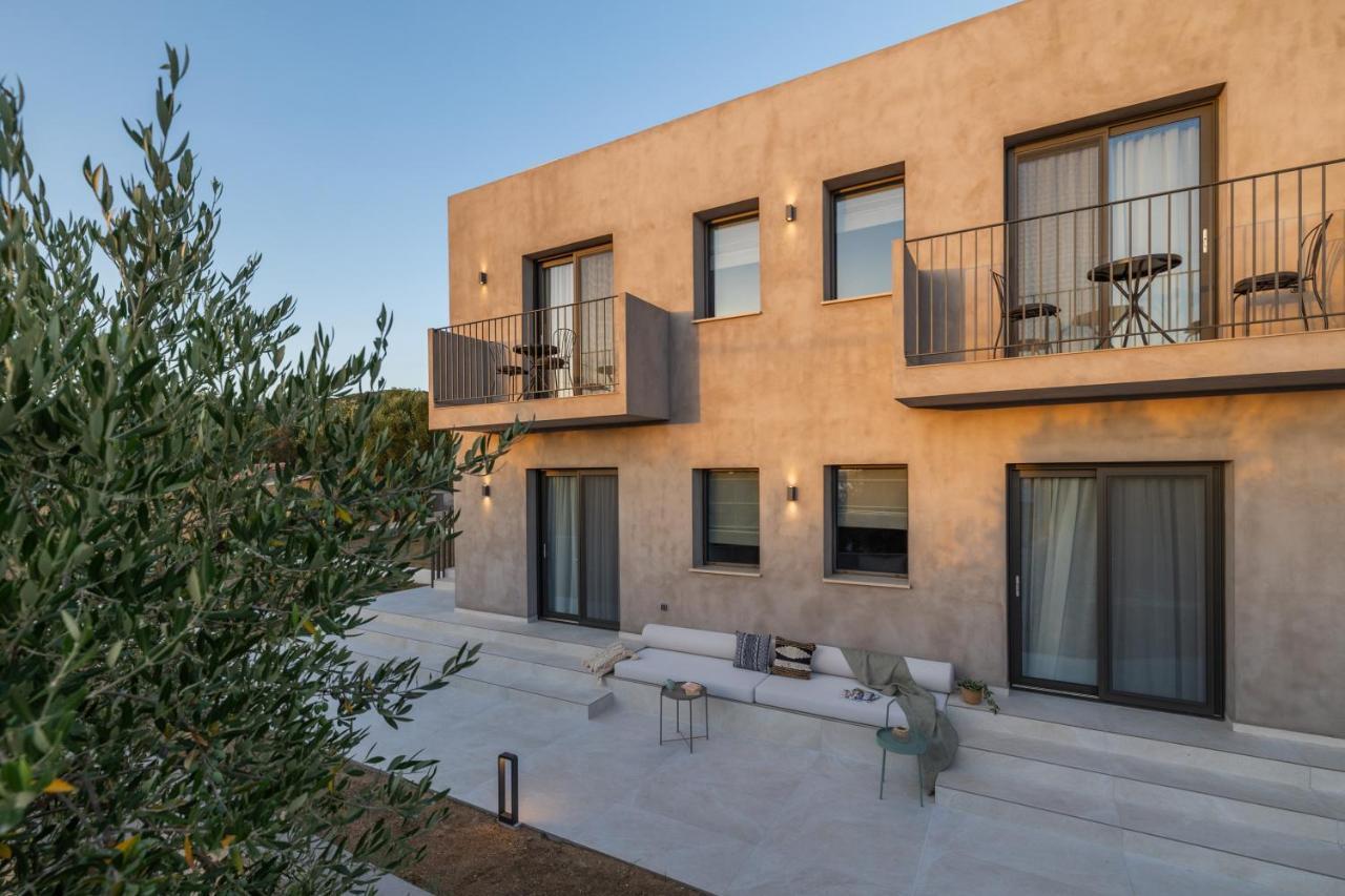 לאסי Topos Suites מראה חיצוני תמונה