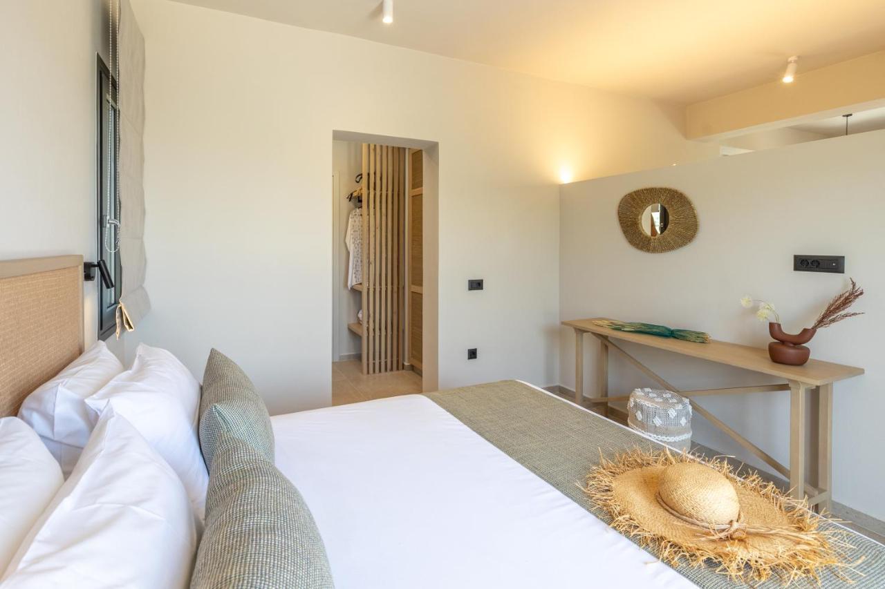 לאסי Topos Suites מראה חיצוני תמונה