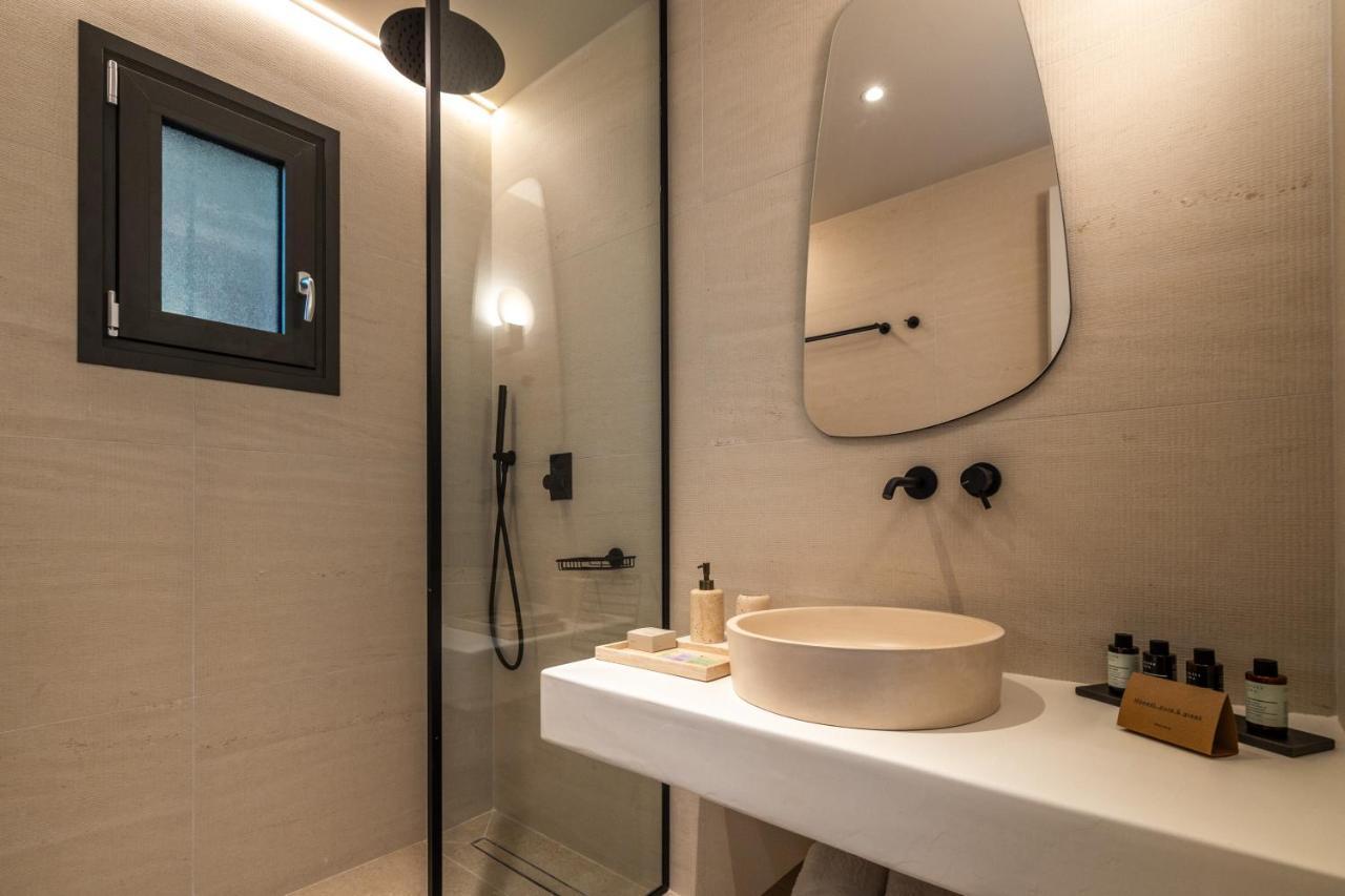 לאסי Topos Suites מראה חיצוני תמונה